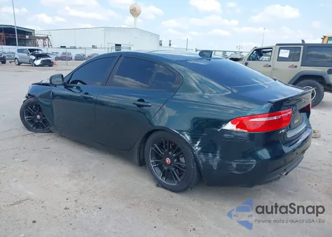 2017 Jaguar Xe 25T Premium из США, поврежденный, VIN SAJAD4BG7HA975094